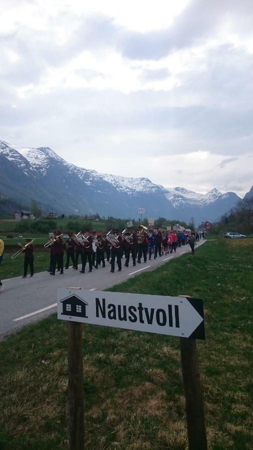 Willa Naustvoll Olden Zewnętrze zdjęcie